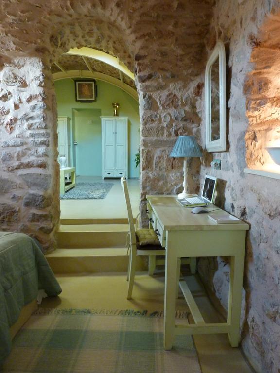 St. George Sykoussis Traditional Residence Agios Georgios Sykousis Ruang foto